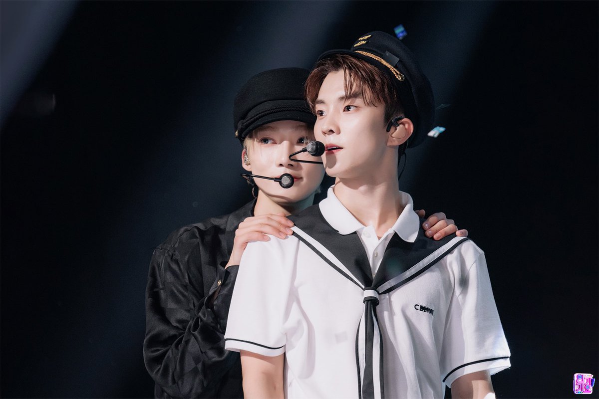 newguinzip's tweet photo. 인기가요 현장포토 &amp; 하드털이
#뉴 #최찬희 https://t.co/p37CPxCBYm