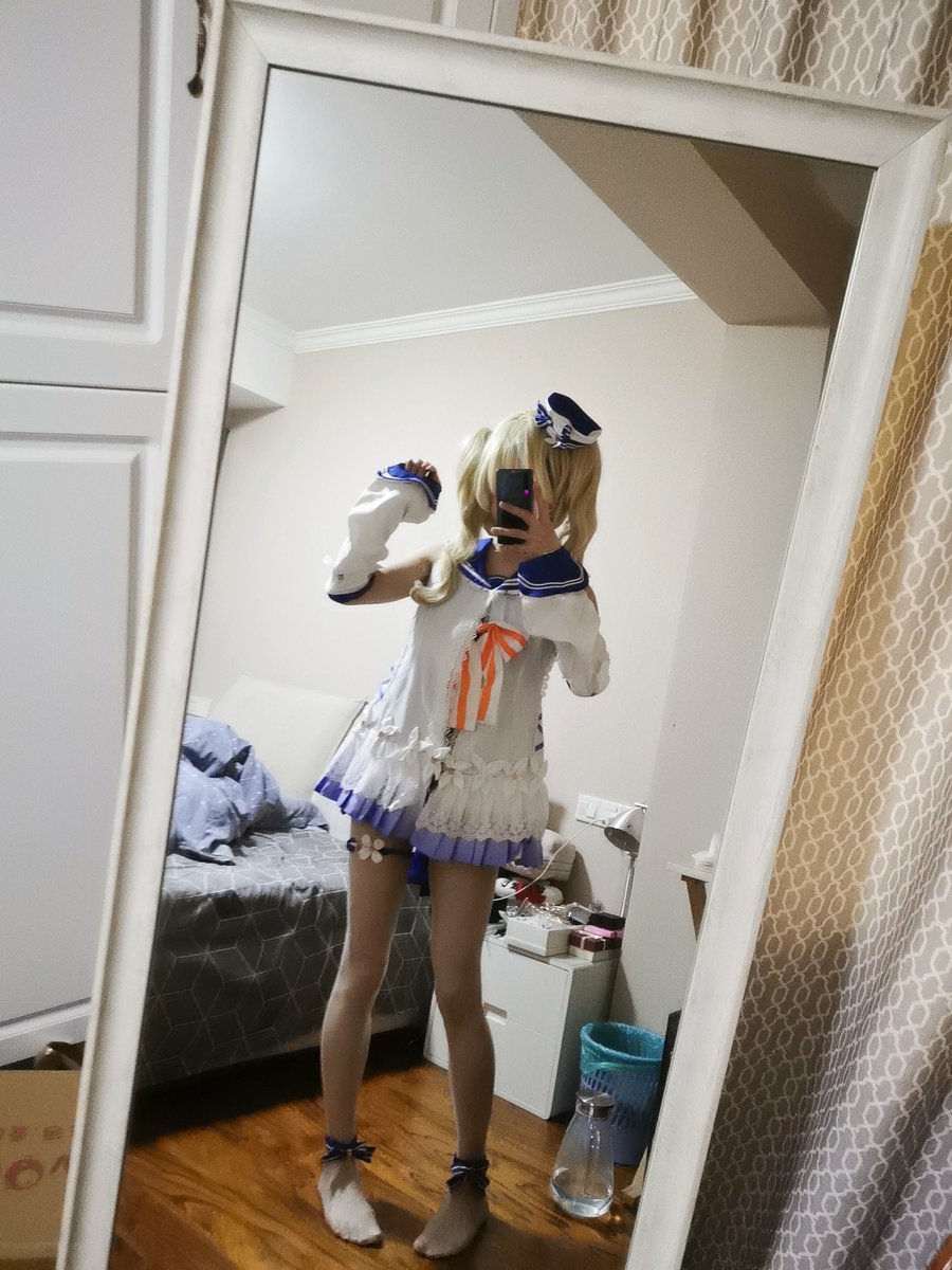 EsYorha's tweet photo. ☆☆☆ https://t.co/0N4EsEcby0