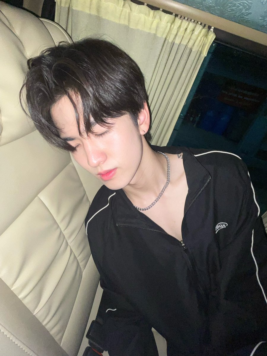 Jinwook tweet media