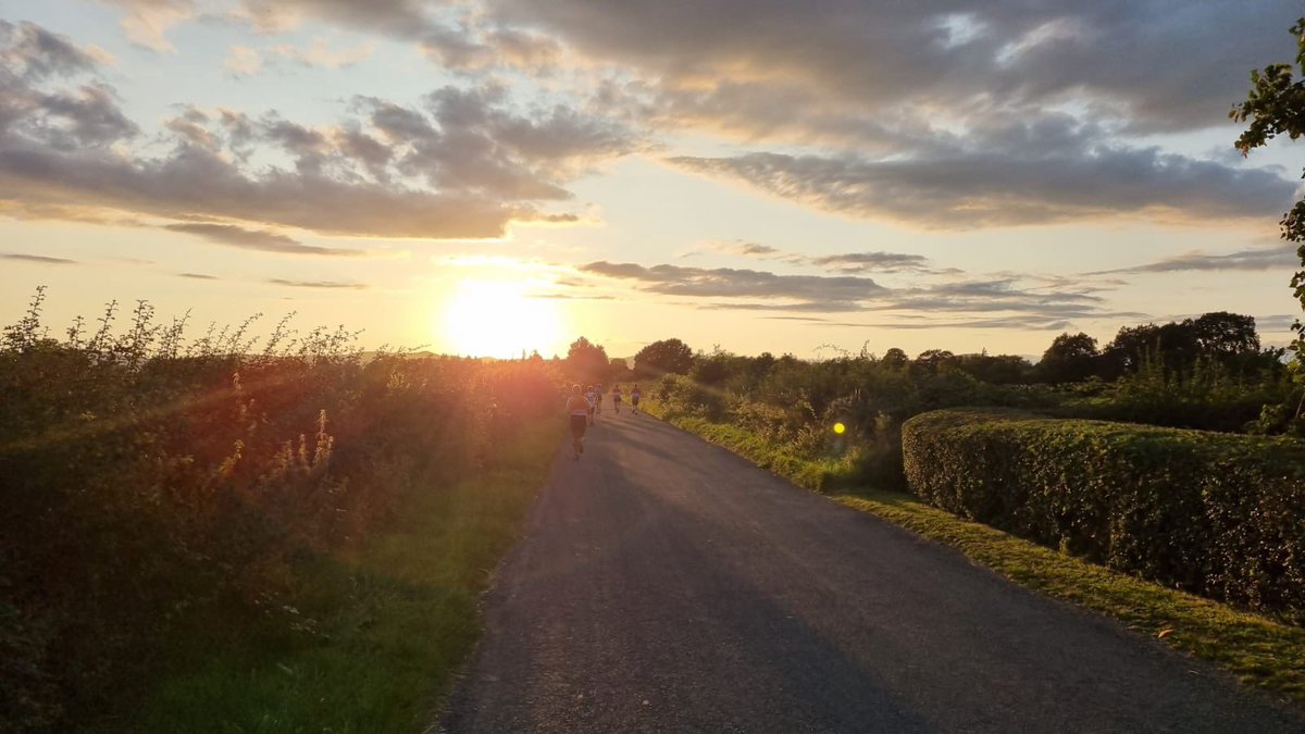 Training for a sub 2:00 half. Did a 10K at a pace to finish at 1:55 last night on a <a href="/MalvernBuzzards/">Malvern Buzzards</a> club run. Felt horrible before we started but got it done and a new PB for me 🏃🏽‍♀️🙌🏼🌟

#healthyliving #runner #dohardthings #training #10K