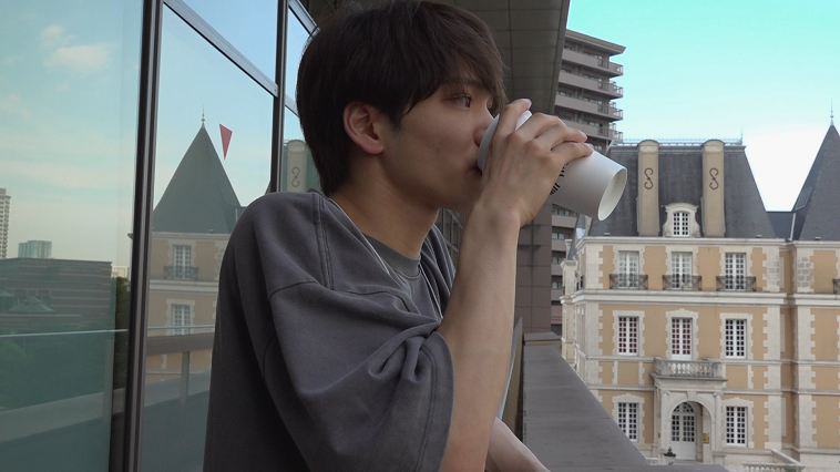 enterstage_jp's tweet photo. 【📌News📌】

『Real Folder』Season3が三浦宏規に密着！座長として駆け抜けた舞台『キングダム』41公演 
https://t.co/bVCpJYA048

▶枠・時間にとらわれることなくこだわり抜いたU-NEXTの配信オリジナルドキュメンタリー番組

視聴はこちら🎬https://t.co/zSdHnJPite

#三浦宏規 https://t.co/1FuIM9lnzy