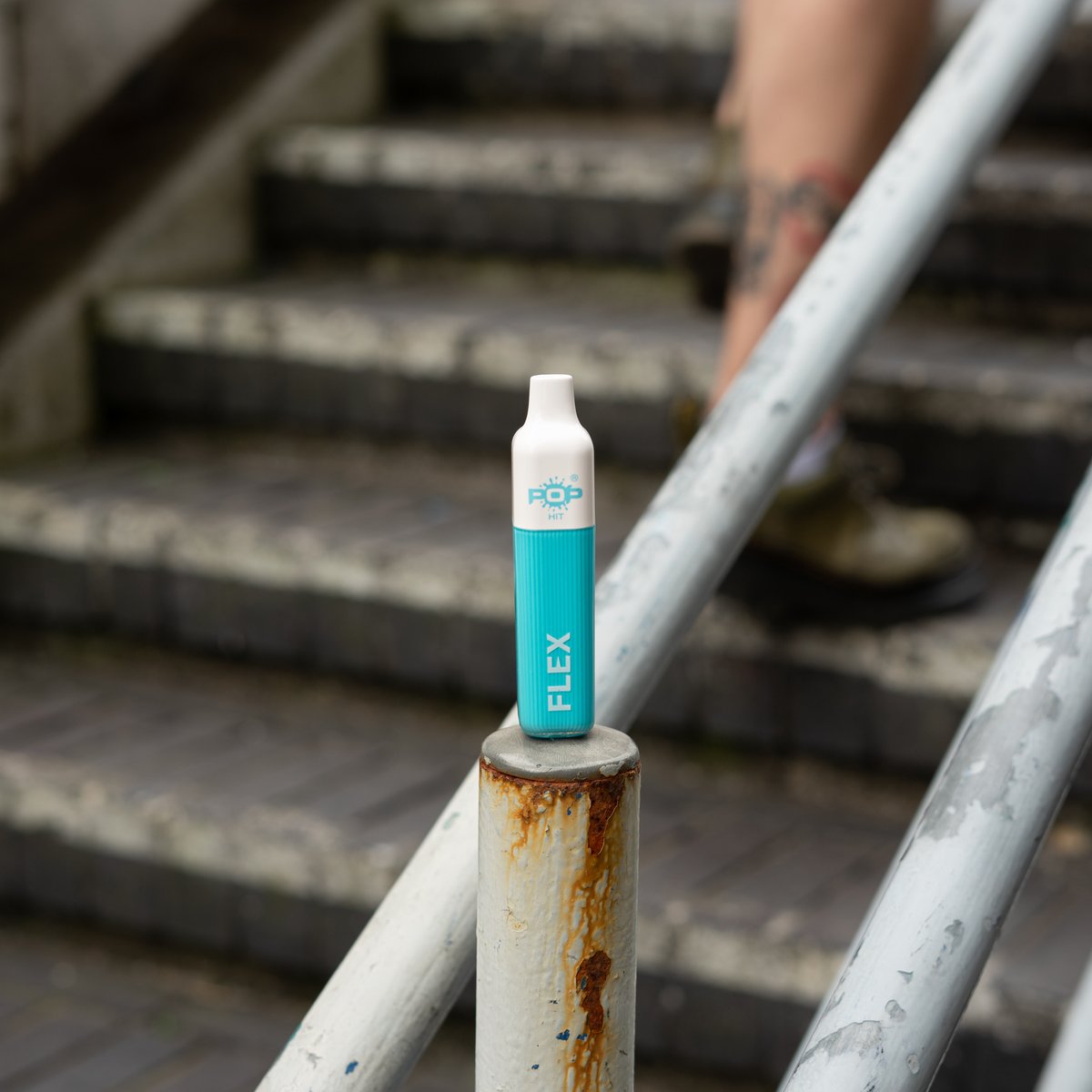 POPVaporUK2's tweet photo. Climb into the weekend with POP Flex π©΅
This product contains nicotine, nicotine is an addictive substance. No under 18s π
#popvapor #excellenceredefined #weekend #popflex #vape #vaping https://t.co/fffuHnvsnB