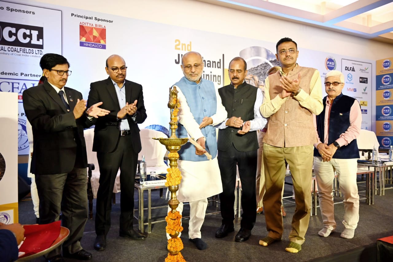 औद्योगिक विकास जरूरी, मगर पर्यावरण सुरक्षा के साथ, गवर्नर CP राधाकृष्णन ने…-Industrial development is necessary, but with environmental protection, Governor CP Radhakrishnan…