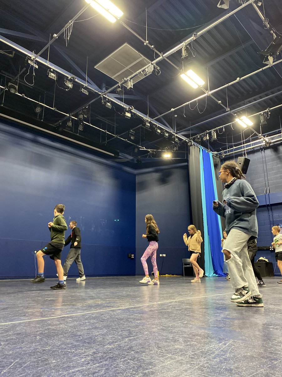Summer School 2023 🎉

Students are learning hip hop this morning with the wonderful Sam from <a href="/DopeBoysCD/">DMPC</a> 

@manclibraries #Reading #YoungReaders #HAF2023 #SUMMERHAF #HAF #Manchester #HealthyHolidays #summerschool <a href="/ReadMCR/">Read Manchester</a>