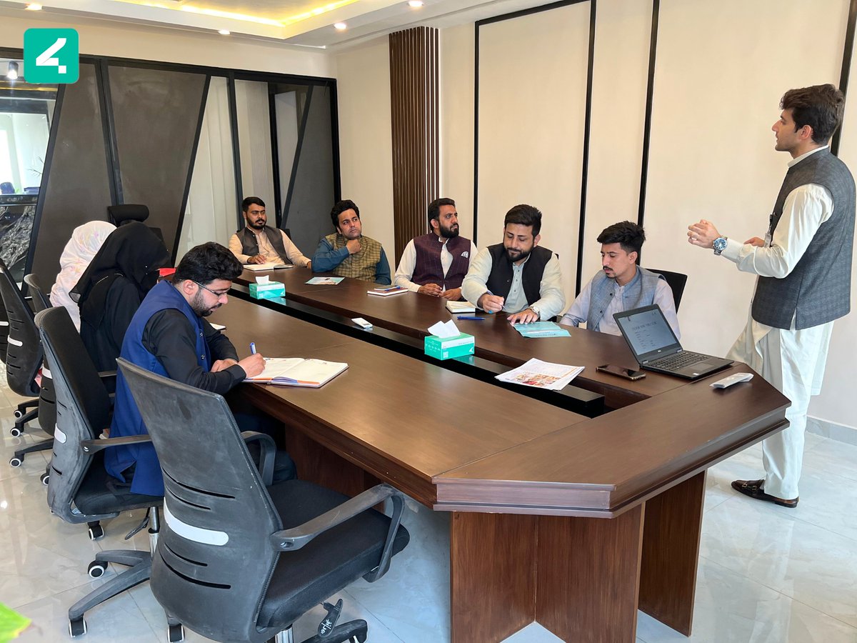 s2smarketingpk's tweet photo. Our Product Trainer, Burhan Kundi, conducted an informative training session for new recruits at S2S Marketing's D.I Khan Office. This session offered valuable insights into Florenza Mall and Residencia.
#ProjectOnboarding #NewHires #CompanyProjects #TrainingSession #Orientation https://t.co/oZGMd4Vd3W