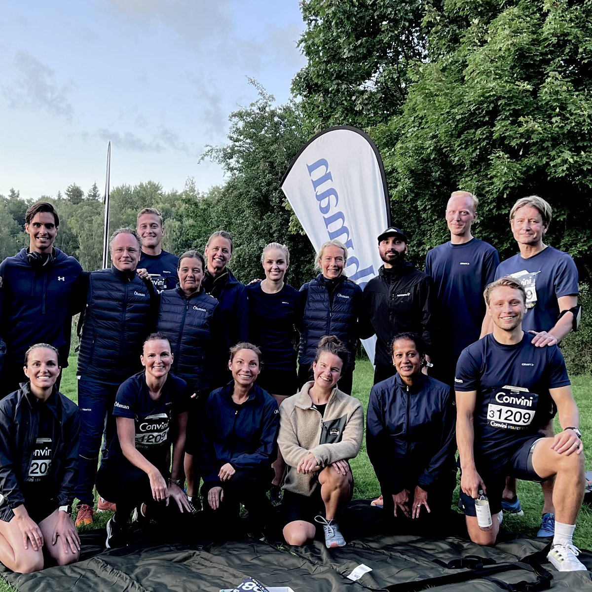 Äntligen fick vi springa stafett igen🎈 

#convinistafetten är en av årets höjdpunkter när det kommer till #teambuilding och #lagkänsla. Stark insats av alla fantastiska medarbetare på Öhman som utmanade sig själva. 🏃🏼‍♀️🏃🏽‍♀️🏃🏼‍♂️ <a href="/ohmangruppen/">Öhman</a>