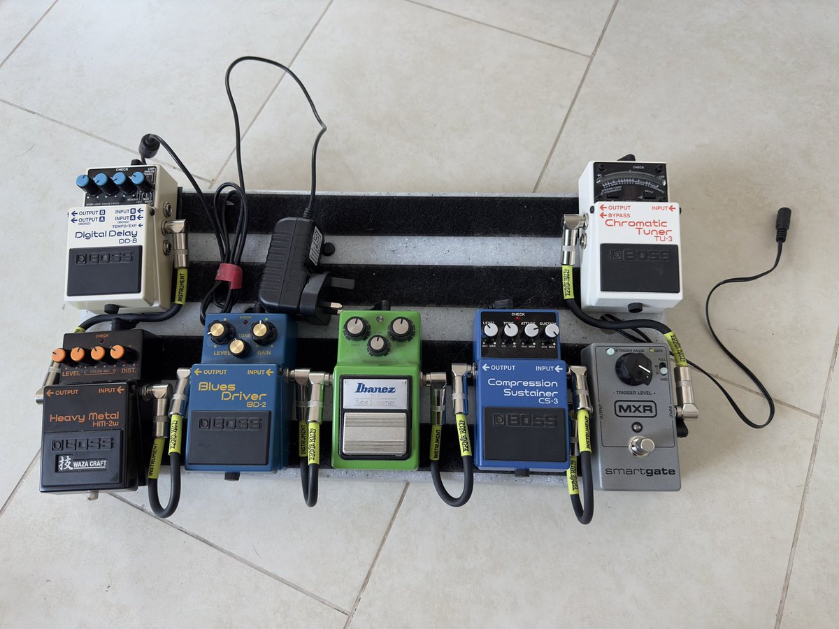 MetaBrett's tweet photo. Board 1.3. I’m trying to work out what style of fuzz to add. Changing the order of the BD-2 and Tube screamer was massive. Such an oversight. https://t.co/9Hc1CJsE39