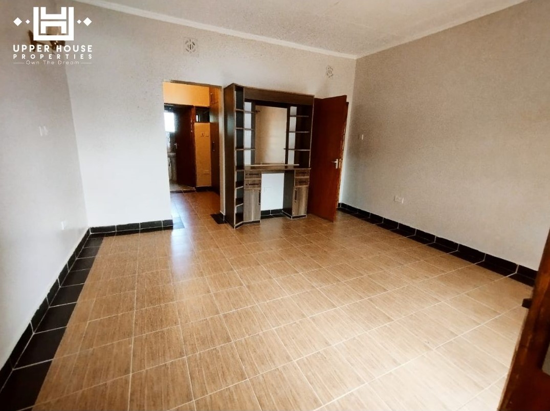 uhproperties_ke's tweet photo. The vast living room has perfect lighting, connected to a separate dinning area
kitchen has ample cabinets,pantry,a huge balcony that doubles up as the laundry area 
All bedrooms are ensuite with lot of wardrobe storage,3 of them opening up to a balcony, https://t.co/F0gLsWtPjl