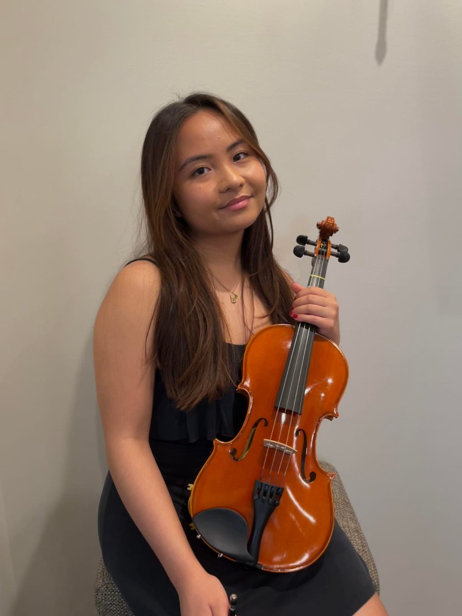mh_dominiquec's tweet photo. Meet my new students (Online and Face to Face Violin Lessons)๐ป๐
Still accepting students. PM for more details ๐
--
#violinlessons #onlineviolinlessons #violin #violinmusic #violinist #violinstudent #onlinemusiclessons #musiclessonsforkids https://t.co/r9PvmTtrmr