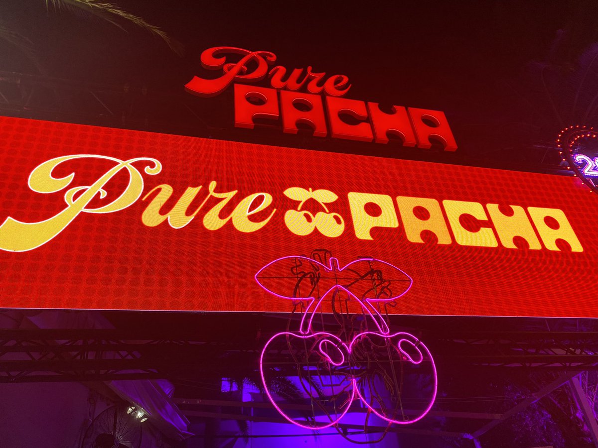 DJPANCII's tweet photo. 昨日のPACHAのレポート書きました📝☑️我ながら文章力あるなと🤔🤔
Twitter疎くて時系列バラバラになっちゃったのでメモ書きしました🤟
是非IBIZA CLUB PACHAに行かれる方は参考に���てみてください！

#PACHA
#clubpacha
#イビサ島
#イビサLIFE
#イビサCLUB https://t.co/UAENfNhXnR