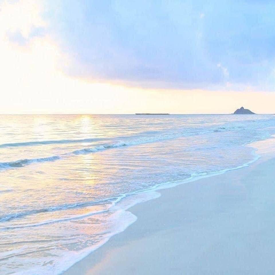 feelsinposts's tweet photo. pastel seas https://t.co/rwaoHsuUlQ
