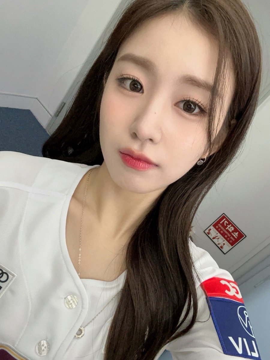 woo!ah! ウヨン ウヨン] いつ見てもwow!のみなさんは私の幸せであり、プレゼントです