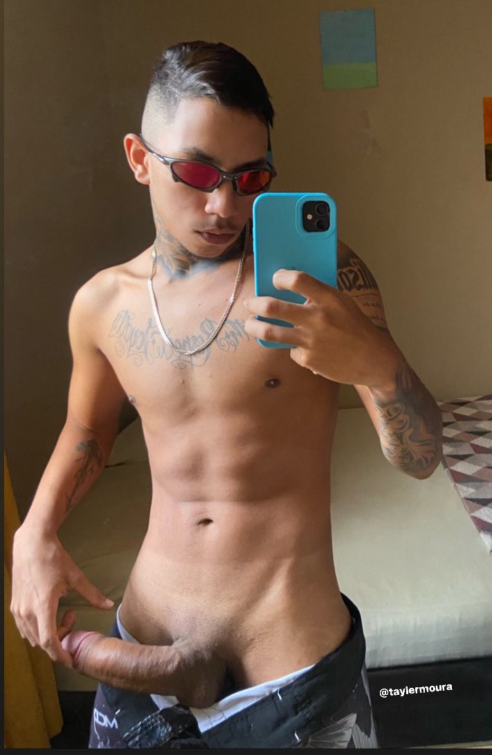 SE EU SOLTAR VOCÊ ENGOLE ? 🍆🔥
RT presente na dm 💦🎁
