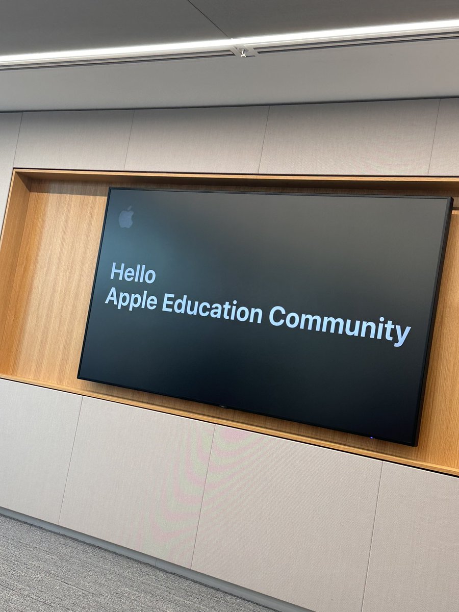 suffian_amin's tweet photo. Delighted to have had the honour of sharing Al Siraat College's tech journey at the Apple Education Community event. A truly inspiring evening, connecting with fellow educators and sharing invaluable experiences. Big shoutout to the Apple Education ANZ team for the invite! https://t.co/CUnDye9koi