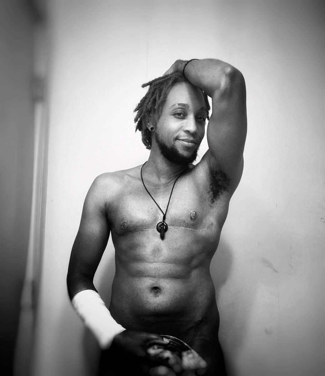 thorprototype's tweet photo. Body positivity is where it’s at for me 🍆🤍🤌🏼🏳️⚧️ #transmen #transmenofcolor #lgbtqia #sexytransmen https://t.co/d2tgxvrayt