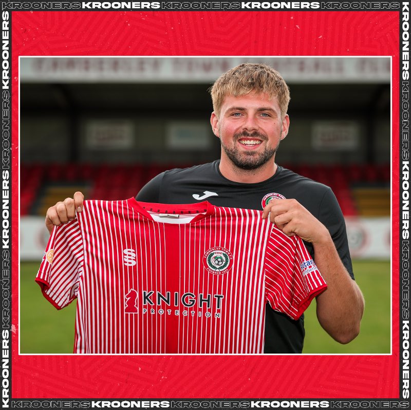 CamberleyTownFC's tweet photo. ๐จ๐จTaylor Returns to Krooner Park!
Mason Taylor has re-signed for Camberley Town.
Speaking exclusively to us Mason said he was โdelighted to return to Krooner Park and was excited about the project ahead; building on the foundations we laid last yearโ
The Bully is back! https://t.co/SDR9LDVFKm