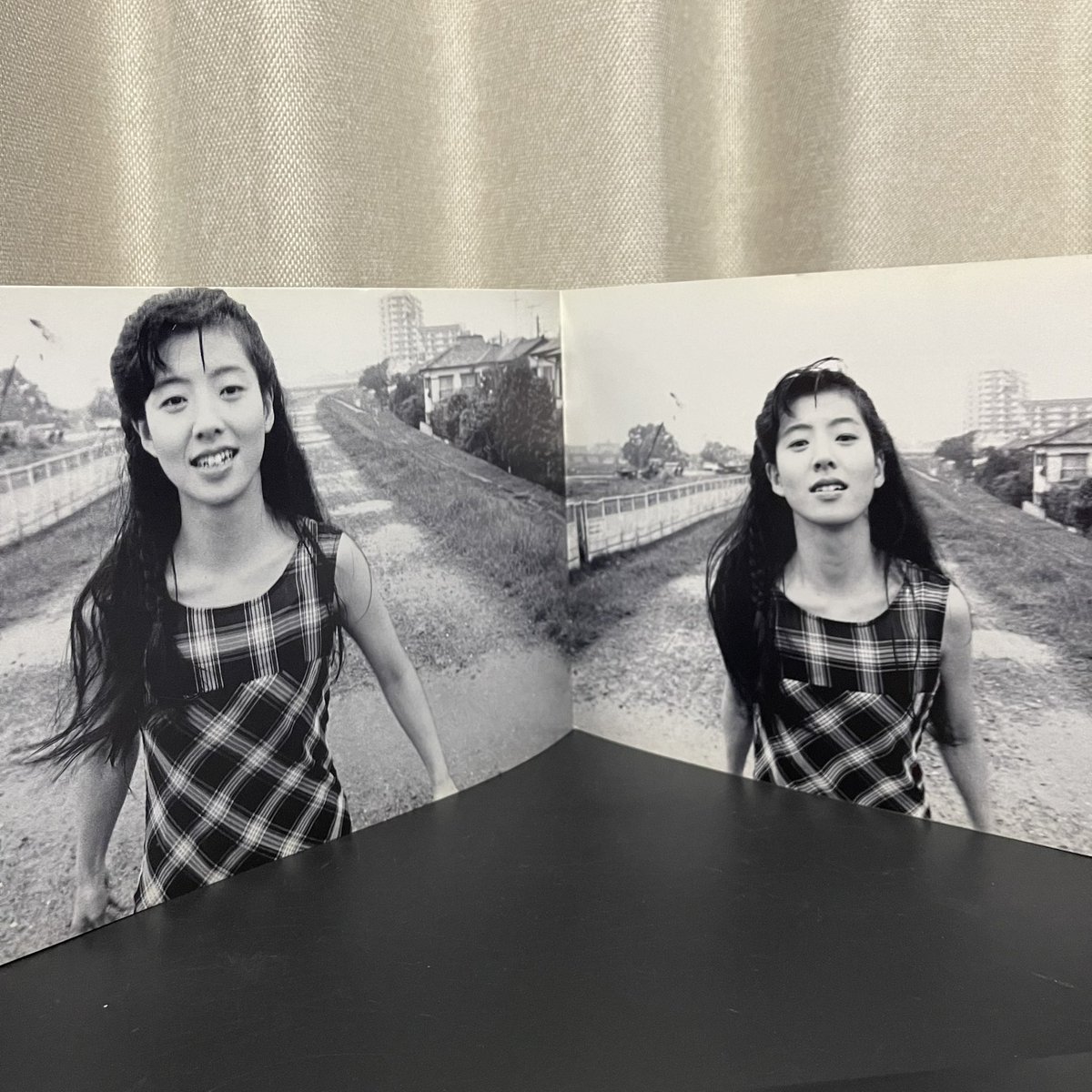 oscarmoviebuff's tweet photo. More like a photo album, but I like it
#2Duo #2デュオ #NobuhiroSuwa #諏訪敦彦 #柳愛里 #西島秀俊 https://t.co/UZGXQcGKGQ