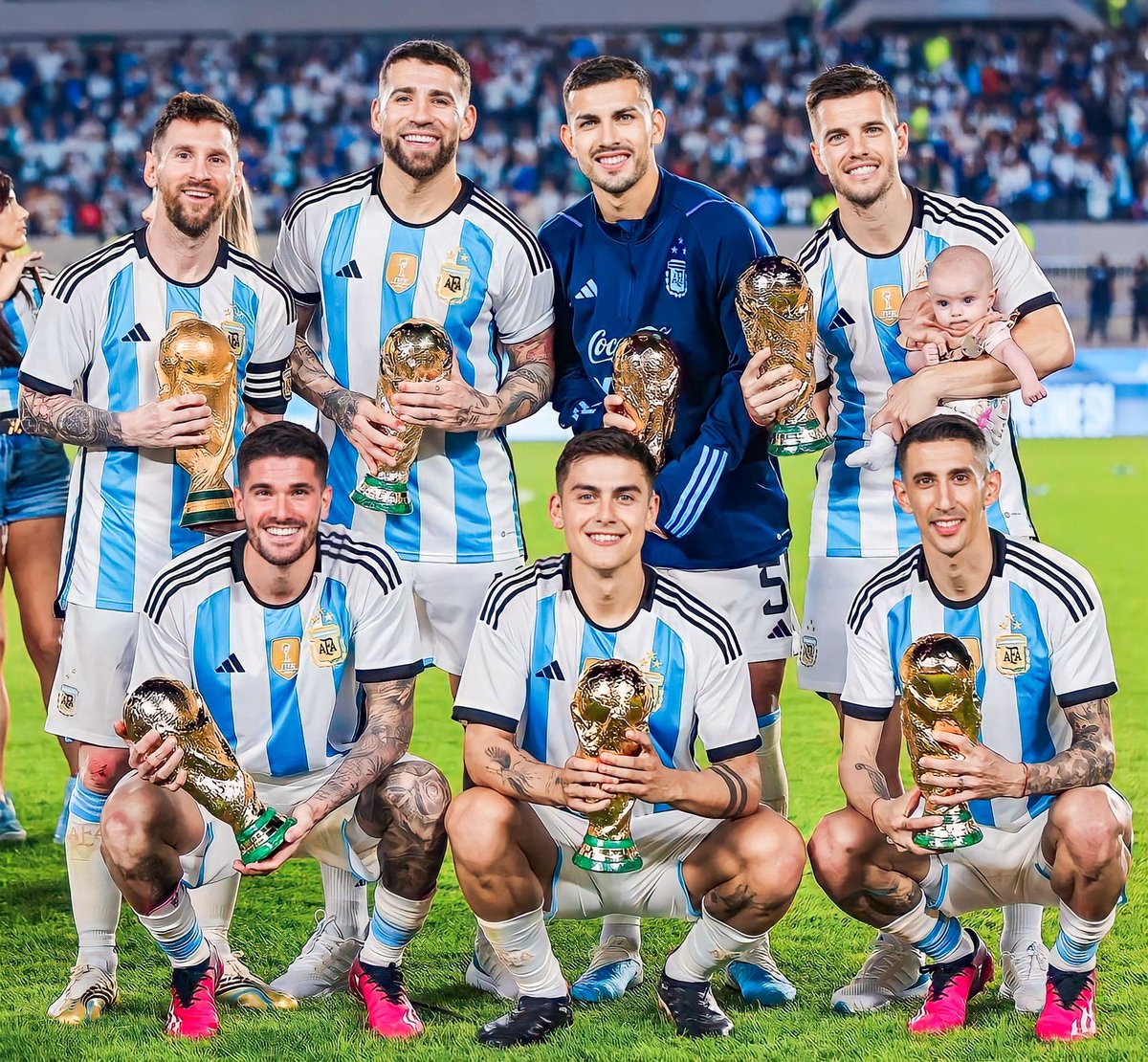 ❌🇸🇦 Los argentinos que RECHAZARON ofertas de Arabia Saudita en este mercado:

🇦🇷 Lionel Messi.
🇦🇷 Ángel Di María.
🇦🇷 Lautaro Martínez.
🇦🇷 Rodrigo De Paul.
🇦🇷 Paulo Dybala.
🇦🇷 Leandro Paredes.
🇦🇷 Cuti Romero.
🇦🇷 Nicolás Otamendi.
🇦🇷 Ángel Correa.