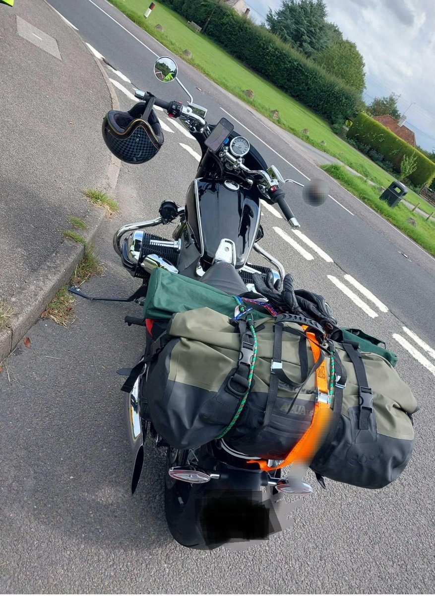 KentPoliceAsh's tweet photo. #AshfordBeatTeam #AshfordNTF have been out at #Molash and #Challock this afternoon completing speed checks.
Motorists dealt with for speeding and a number plate offences.
#NeighbourhoodPolicing
#SaferRoads
#SaferSummer
AS https://t.co/e3eVKGSxhI