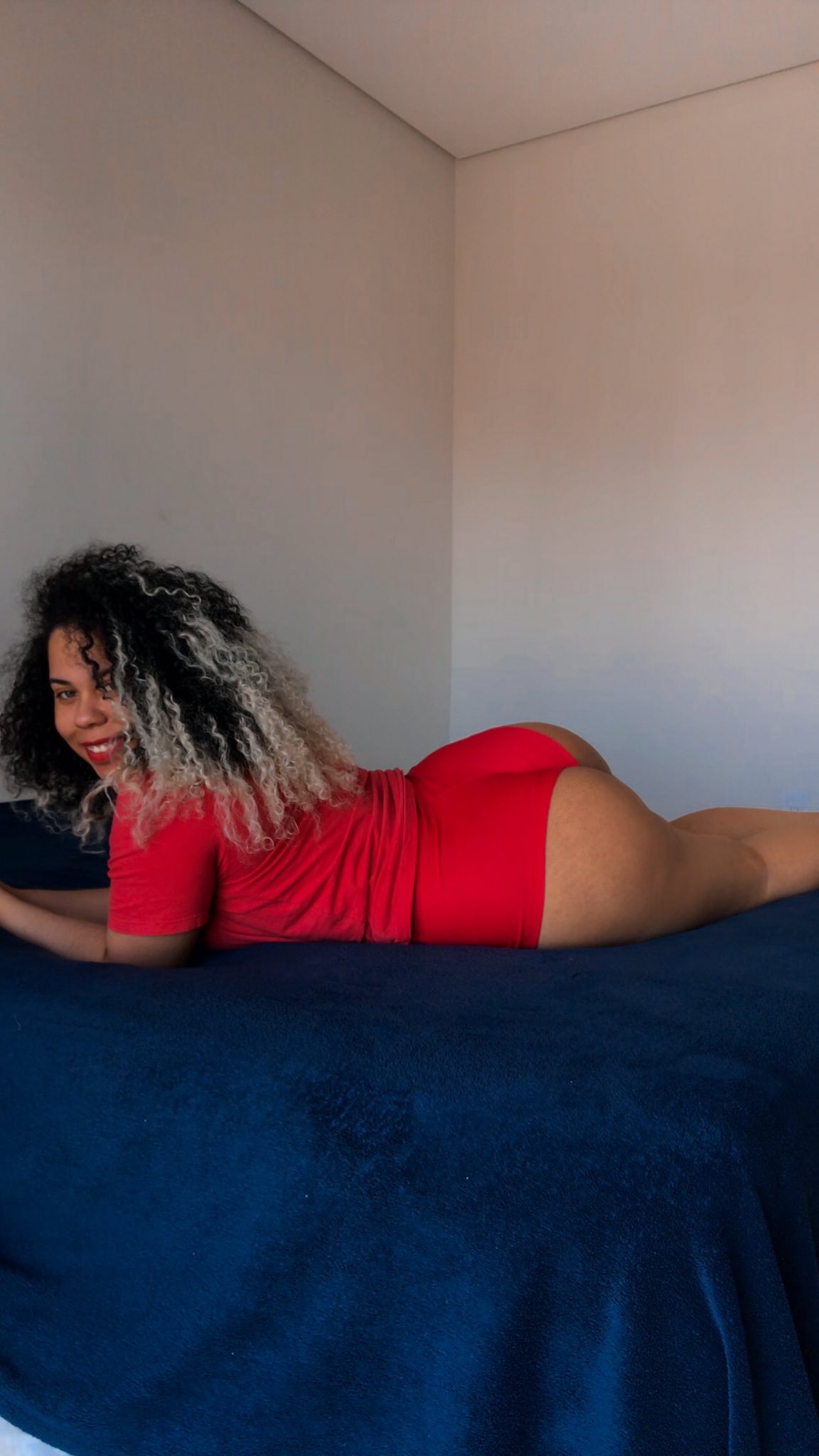 Netflix and chill? https://t.co/3MlaBphtM7