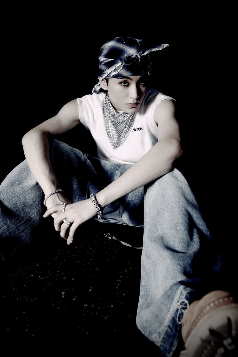 Sythe B. (@haechanvinex) on Twitter photo 