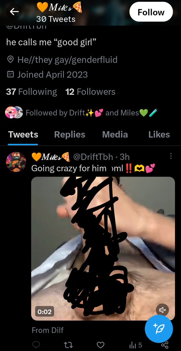 FoxerBoxerr's tweet photo. It's funny coming from your horny little ass to be honest saying people are annoying when in reality you're annoying. Just a reminder, this kid is 14 interacting with NSFW accounts ‼️‼️ and you're talking to a 20+ year old?! That's crazy. https://t.co/d7udNDMGw9