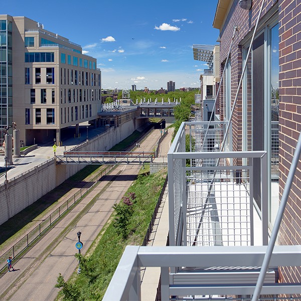 FluxApartments's tweet photo. Experience the ultimate retreat with your own personal balcony and take in the stunning views of Midtown Greenway. 
▪️ 
▪️ 
#fluxapartments #MinneapolisApartments #ApartmentLiving #MidtownGreenway #BalconyViews #RetreatMode https://t.co/ciO1wM9fH8