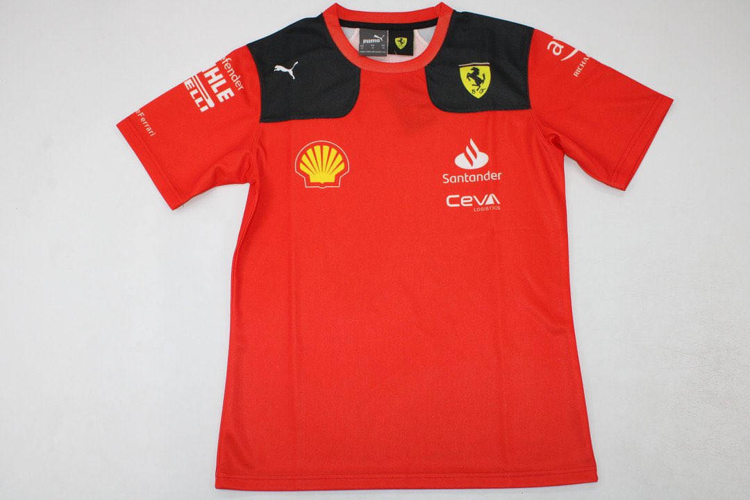 AdrianMCF's tweet photo. 🍀 SORTEO 🍀

Este fin de semana se sorteará la camiseta de Alonso de Aston Martin o la camiseta de Ferrari de este 2023. ¡El premio será elegido por el ganador!

Requisitos:

- Seguirme a mí y a @Ctinfo_17 
- Dar RT a este tuit

Ganador el Lunes tras el GP. ¡Mucha suerte! 🏎️ https://t.co/Rrp1BShrTC