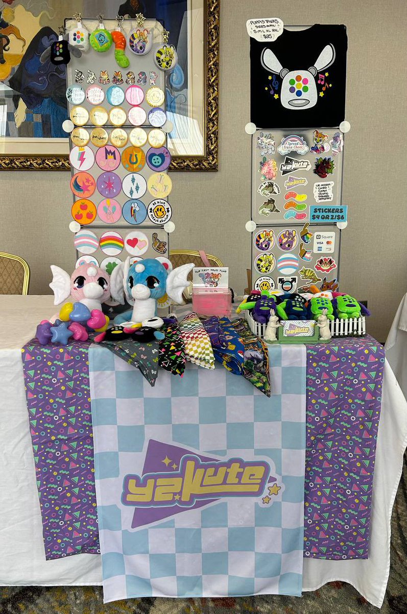 y2kuteshop's tweet image. We’re heeeere!! Come check us out in the Artists Market at #ifc2023 !