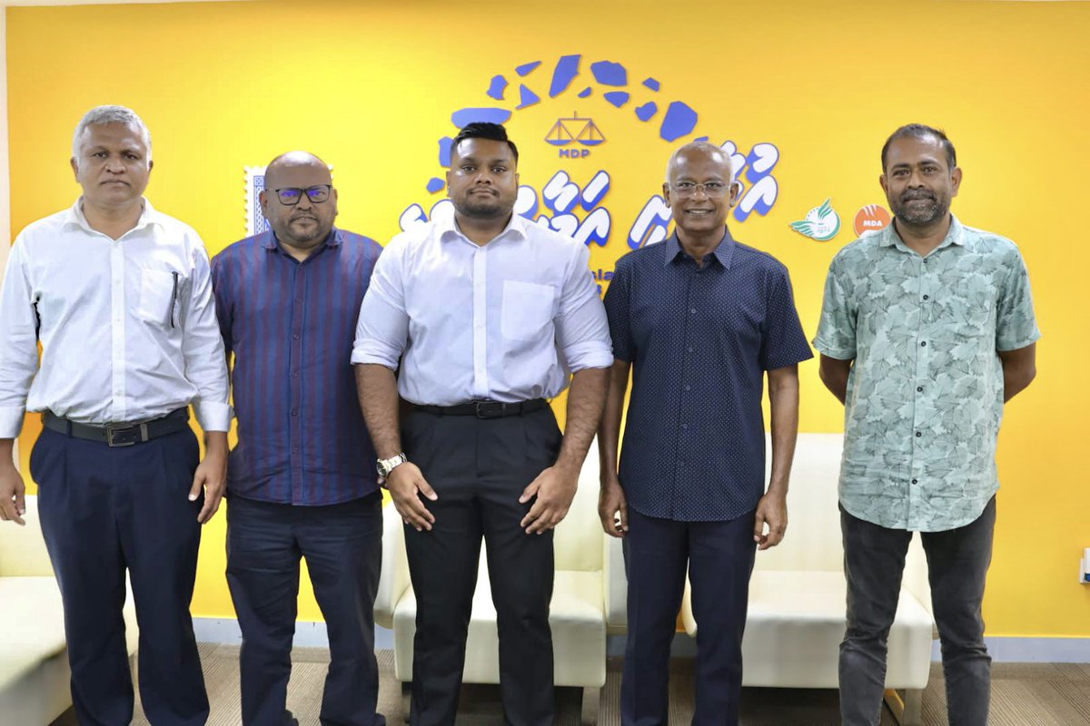Alhamdulillahi. I'd like to express my gratitude to HEP <a href="/ibusolih/">Ibrahim Mohamed Solih</a> and the entire Maldivian Democratic Party for accepting me wholeheartedly. 

I have just joined my first political party, <a href="/MDPSecretariat/">MDP Secretariat</a>, which I hope will remain my political home for the years to come.