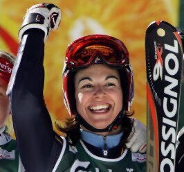 María José Rienda, una mujer a la que admiro profundamente como deportista y como persona. Fue la mejor presidenta del CSD <a href="/deportegob/">CSD</a> que jamás habríamos soñado tener.
Mi recuerdo estos días a menudo va hacia ella.