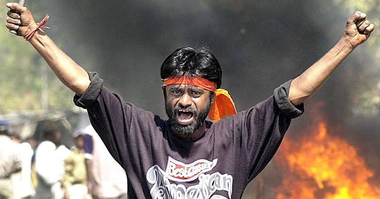 Chacha_Aramdevp's tweet photo. #ArrestTriptaTyagi
Uneducated                          Educated
R!oter                                          R!oter https://t.co/tsQ6hCJCe5