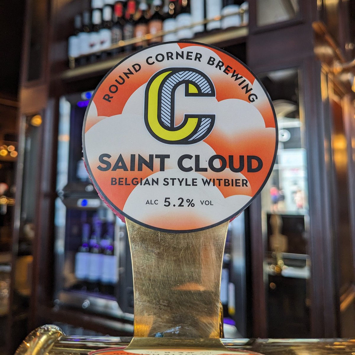 The Bankers Cat (@bankerscat) on Twitter photo New guest beers on the bar ready for the bank holiday weekend 😎 From <a href="/BiniBrew/">Bini Brew Co</a> and <a href="/RoundCornerBeer/">Round Corner Brewing</a> #leeds #craftbeer #BankHolidayWeekend New guest beers on the bar ready for the bank holiday weekend 😎 From <a href="/BiniBrew/">Bini Brew Co</a> and <a href="/RoundCornerBeer/">Round Corner Brewing</a> #leeds #craftbeer #BankHolidayWeekend