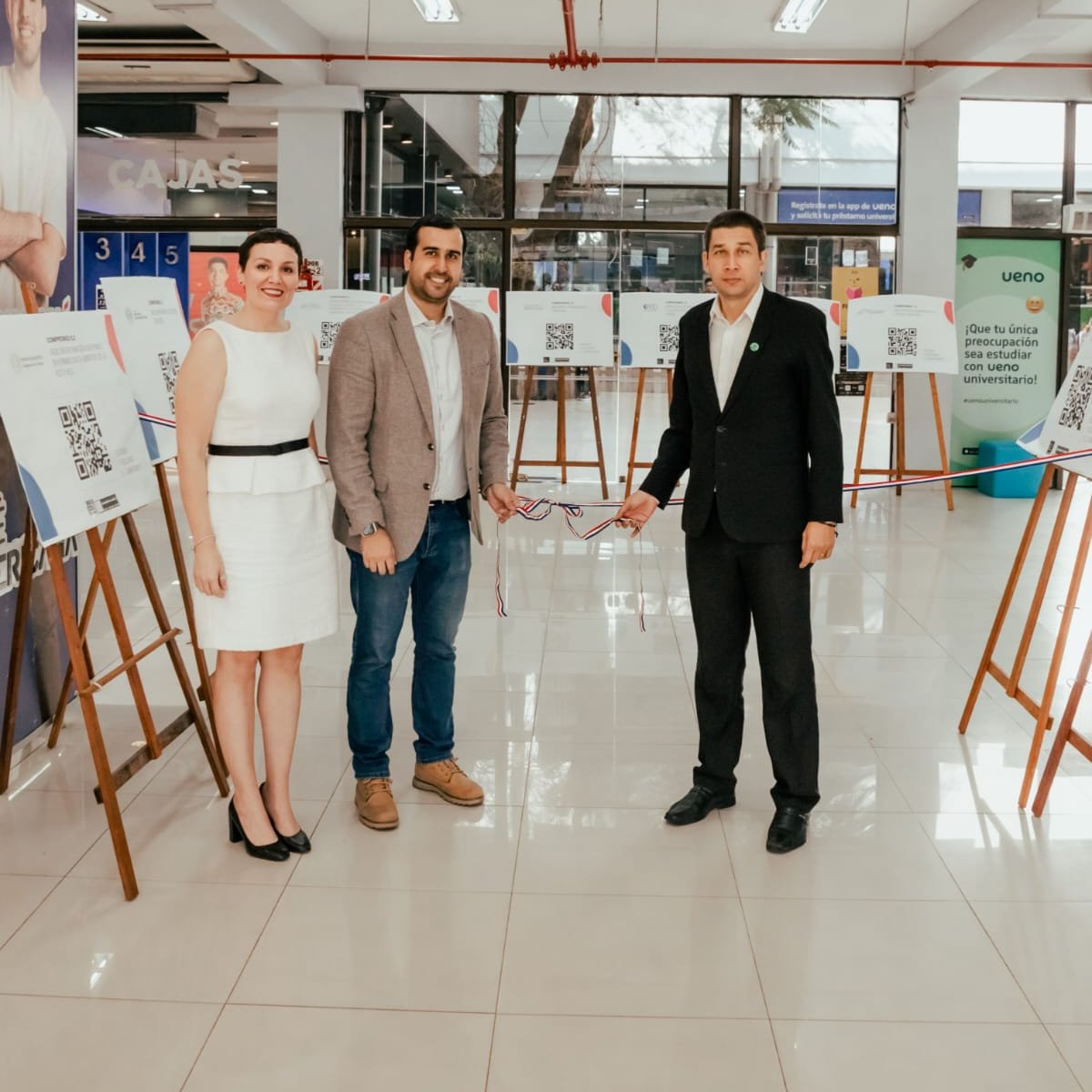 En el Hall Central de la <a href="/uamericana/">Universidad Americana</a> se realizó la inauguración de la exposición del avance de los compromisos del 5to. Plan de Acción de #GobiernoAbierto #Paraguay 2022-2024 ⬇️