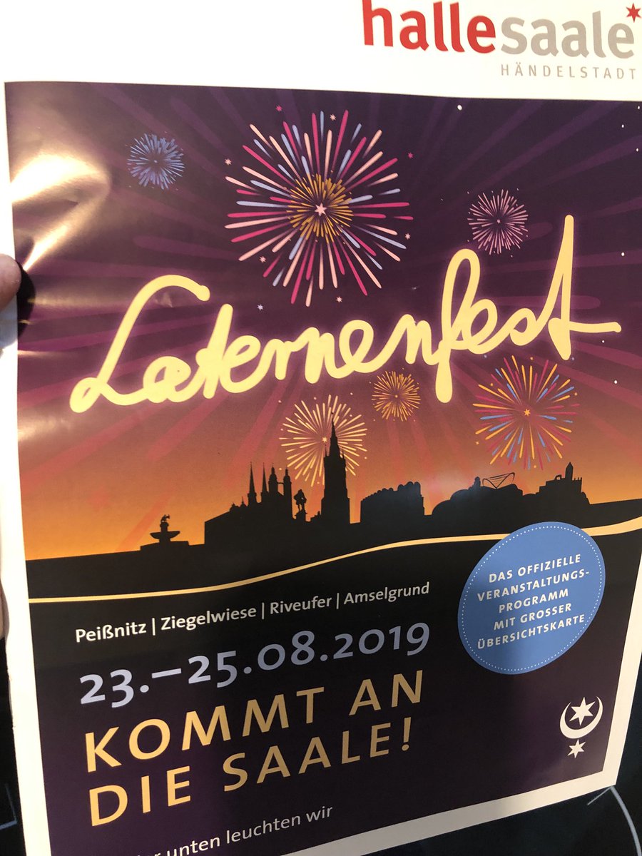 heinz_alt's tweet image. Wehmütiger Blick zurück: Umfangreiches #Programmheft auf extraweißem Papier gedruckt zum #Laternenfest 2019 in Halle - damals als Beilage der #MitteldeutscheZeitung. Die Sonderbeilage gibt’s nicht mehr, das Laternenfest schon. mz.de/lokal/halle-sa… mdr.de/nachrichten/sa…