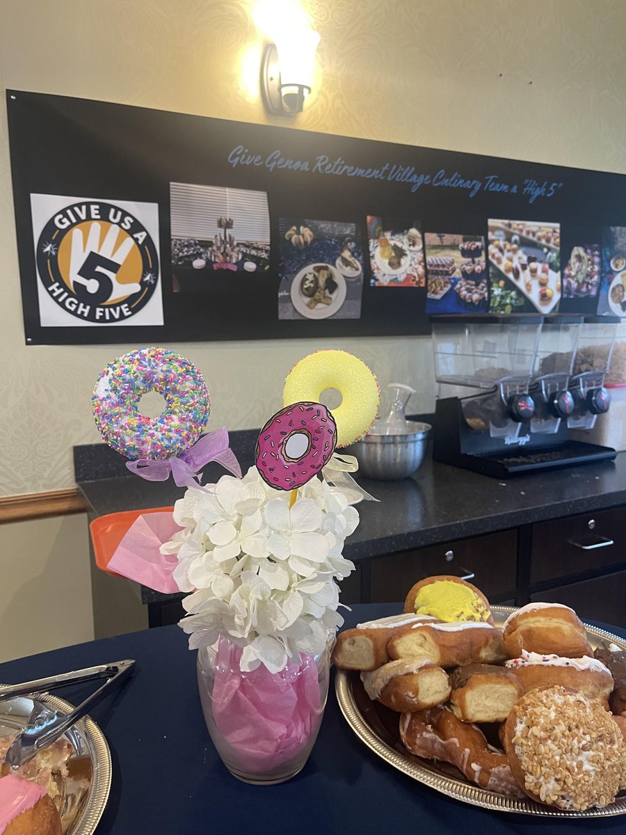 GenoaRetirement's tweet photo. Our residents enjoyed delicious Haas Bakery Donuts this morning for a Taste of the Town! 🍩 
#tasteofthetown #trilogyliving https://t.co/nF3D6umCkj