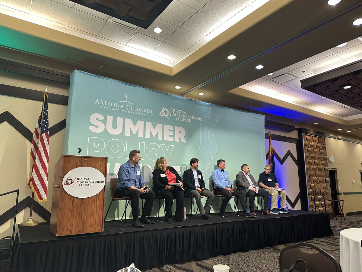 dbseiden's tweet image. Kicking off day 2 at the @AZChamber @AZManufacturing Summer Policy Summit with a panel of experts on -#airquality @apsFYI @SWLawNews @Amanda_Reeve @HenryRDarwin @PeoriaAZ @MAGregion @intel @ArizonaDEQ
Talking about the path forward.
#cleanair #solutionsnotproblems #epa