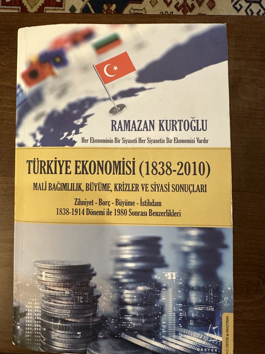 Türk Ekonomisi’nin 1838 den günümüze hazin tarihi…Atatürk Dönemi’ndeki ekonomik başarının sırrı…içinde bulunduğumuz trajik durumdan çıkışın yolları.”Yüksek faiz düşük kur”ve sanayileşememenin-üretememenin belgeleri.
