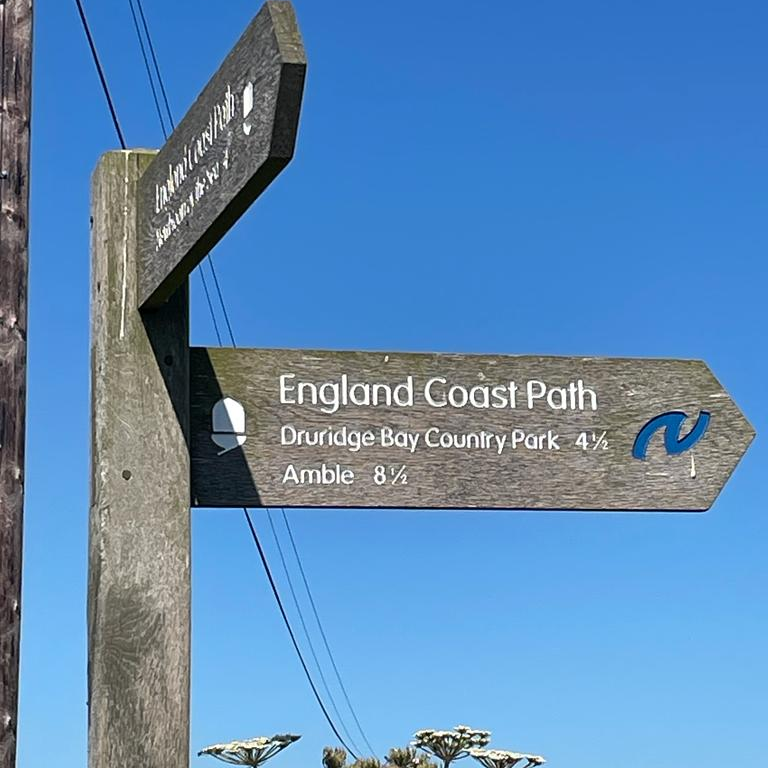 coast_care's tweet photo. An intrepid bunch of volunteers recently walked the wonderful Northumberland Coast Path. Stage 1 took them from Cresswell to Warkworth - what views!

If you're interested in becoming a Coast Path warden, get in touch via message or through our website! https://t.co/GVnHoC2gcB