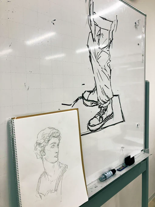 今日はモデルになったりしてたので、描けたの少しです。