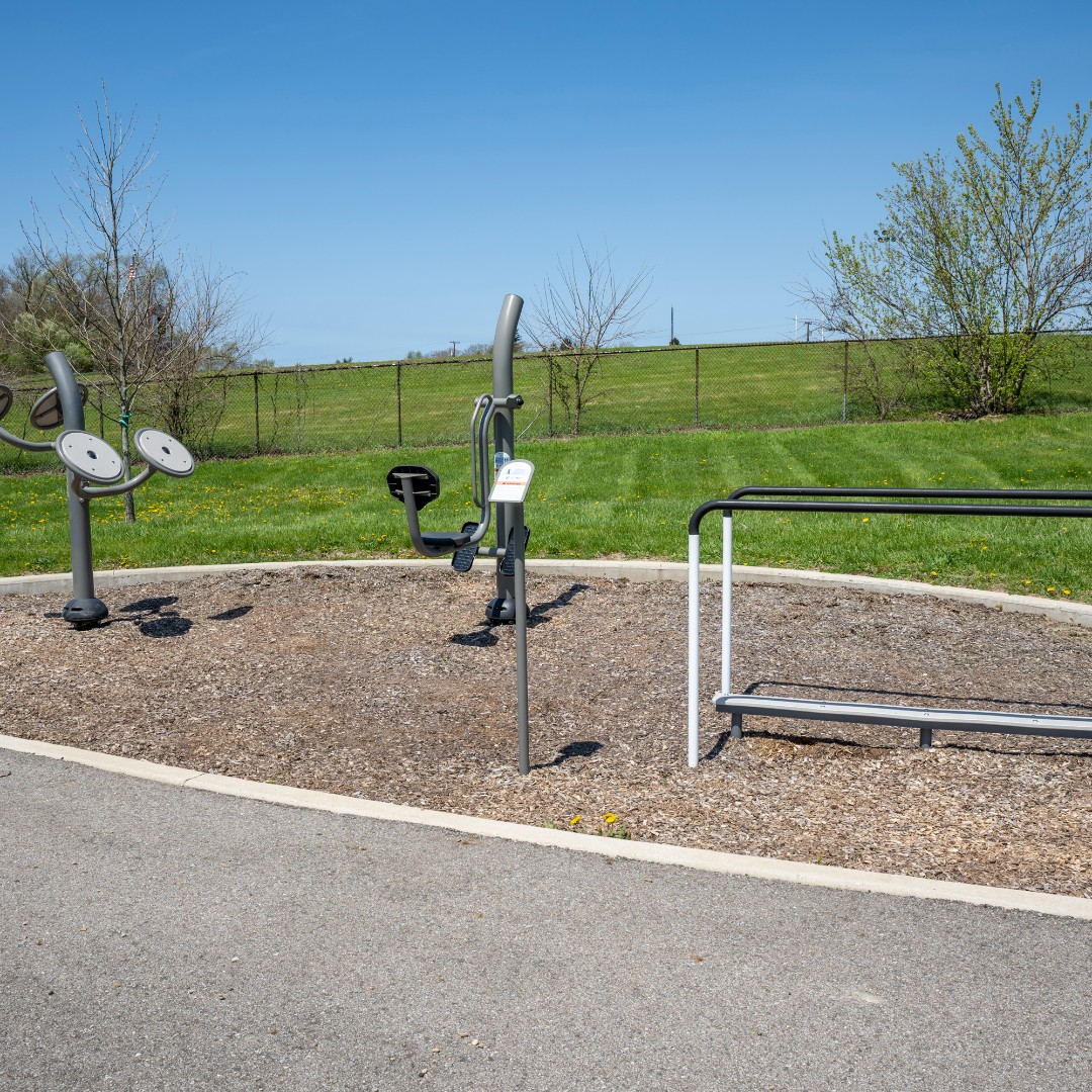 Enjoy the beautiful weather while getting your workout in! The Parcourse outdoor fitness course at the Corewell Health Watervliet Hospital features two quarter-mile asphalt loops with four exercise stations. This course is free and open to the public.