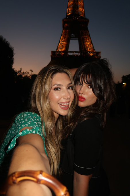 Princesses take Paris   @WorshipMackayla https://t.co/IEGEKX6hJb<a class="tags" href="/tag/worshipmackayla">@worshipmackayla</a>