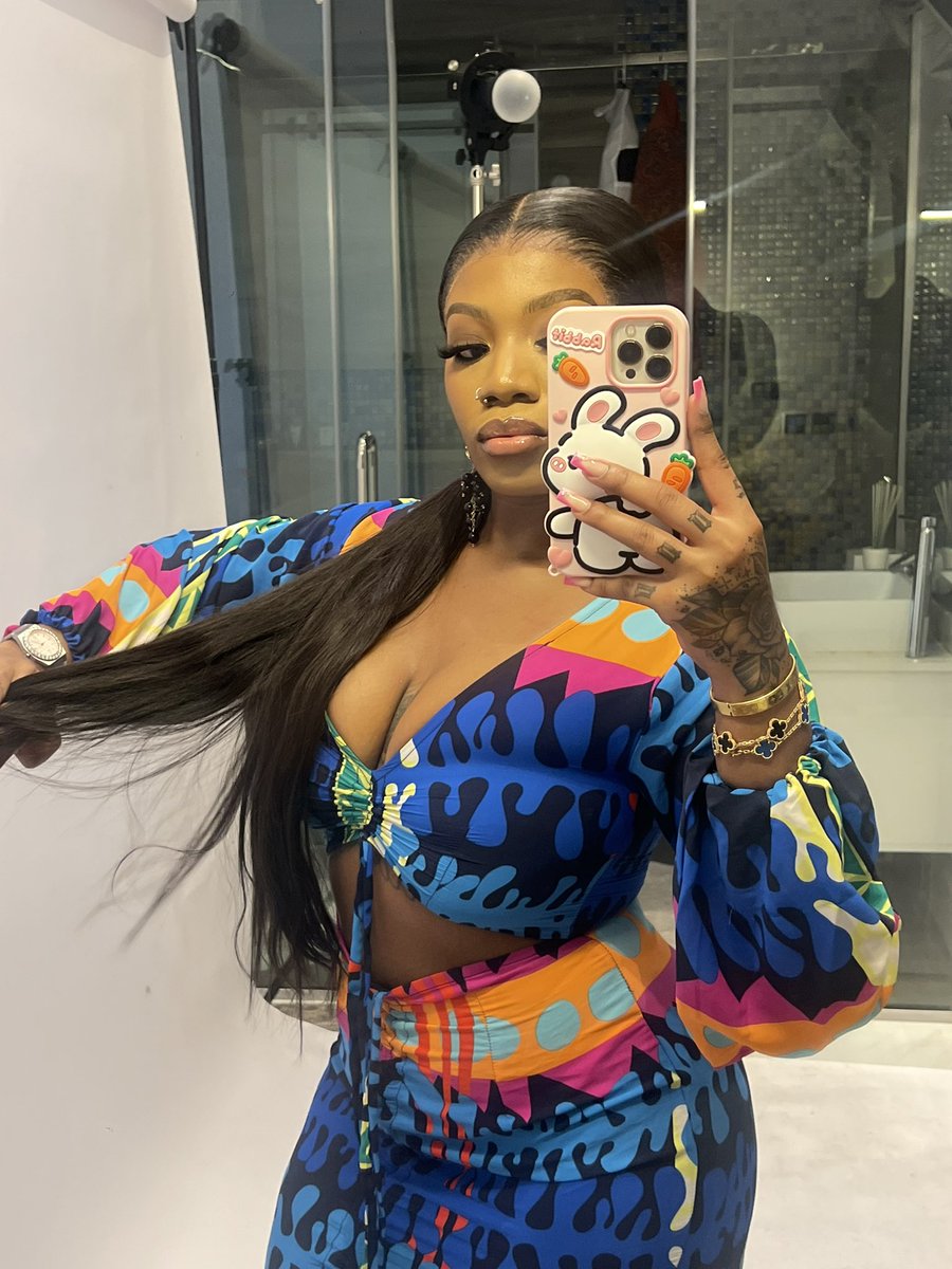 theangeljbsmith's tweet photo. The Angel JB Smith!! 
Resident real hot girl of the big brother all-stars house.
Is it task and presentation? She’s there
Loyalty and support nko? She’s your girl!
An all rounder, a queen through and through 👏🏾🔥

ANGEL FOR THE MONEY 
#bbnaija #bbnaijaallstars https://t.co/b3vd3O6Fdj