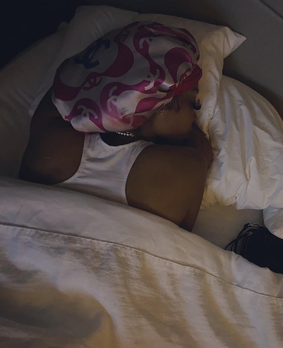 how i sleep at night not gaf bout nothing!