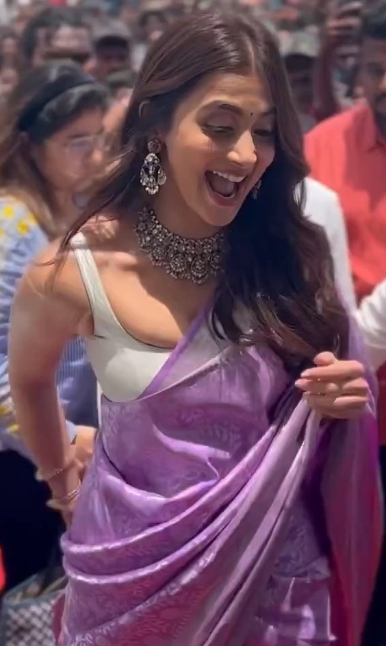 F4YFUuIWIAAxprO?format=jpg&name=medium