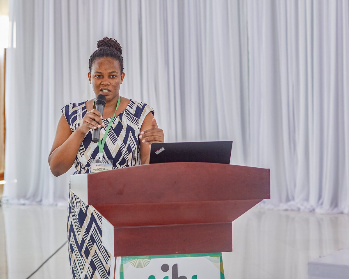 #IASC2023 DAY 3️⃣: 
Vector control in Tanzania through the lens of gender! 

Ampuriire Patience delved into the unique biological and cultural challenges faced by male and female scientists, she uncovered recommendations for inclusive scientific progress. 🌟

>>