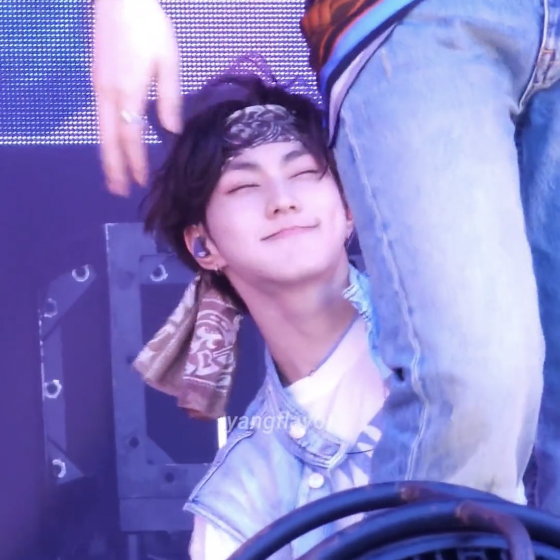 1k GCASH GIVEAWAY !!
Will dm the winner 🏆

Rules:
• follow me on my new TikTok and IG
• like &amp; rt this post
(Check my bio for usernames)

— ends once I reach 2k followers here on Twitter ✨
Btw sunoo is very adorable in this photo 😍