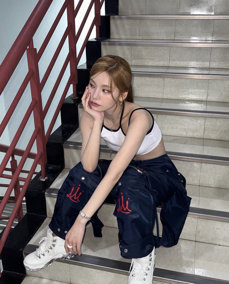 parfaitwrd's tweet photo. ⠀⠀⠀ ⠀ ⠀ ⠀ ⠀ ⠀

⠀⠀⠀ ⠀ ⠀ ⠀ ⠀ ⠀ https://t.co/fchOR95Fv4