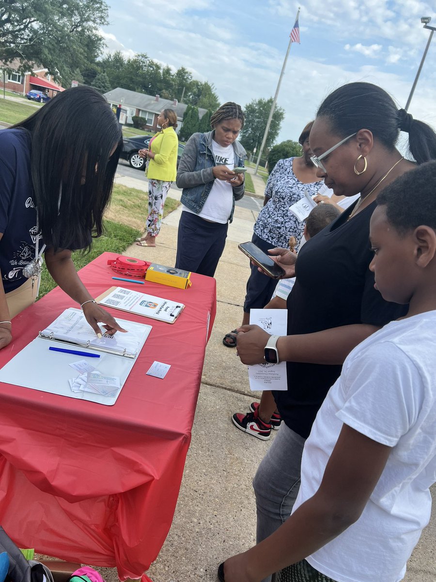 Ms.Goodrich (@sgoodrichcsf) on Twitter photo Happy Friday 💙! Back to School Carnival was a success yesterday evening ! <a href="/TeamPowhatan/">TeamPowhatan</a> made it happen 🙌🏽❤️ , and our families had such a great time! We are so excited to see everyone’s smiling faces on Monday ! Happy Friday 💙! Back to School Carnival was a success yesterday evening ! <a href="/TeamPowhatan/">TeamPowhatan</a> made it happen 🙌🏽❤️ , and our families had such a great time! We are so excited to see everyone’s smiling faces on Monday !