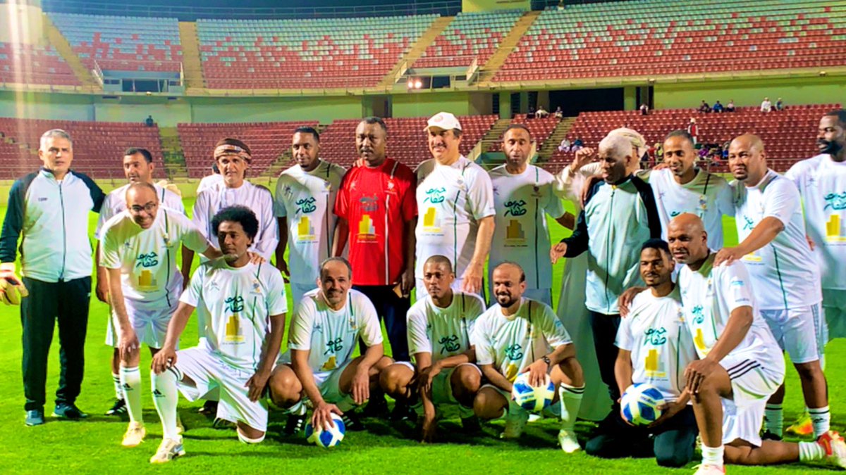 راشد الشيذاني (@rashid_shidhani) on Twitter photo <a href="/saleh_albarhi/">صالح البارحي</a> <a href="/AAlbulushy/">Ahmed bulushy</a> <a href="/Bad_Albusaidi/">Baderovitch</a> <a href="/DhofarMun/">بلدية ظفار | Dhofar Municipality</a> <a href="/khareef_dhofar/">خريف ظفار</a> <a href="/My_tourism_Oman/">سياحتي في ظفار (صلالة/Salalah)</a> <a href="/ssalbusaidi/">سعيد بن سالم البوسعيدي</a> شكراً يا بو عبدالله على التنظيم الرائع والعمل المميز والجهود المخلصة التي قمتم بها وكانت سبباً في نجاح اللقاء الاخوي الجميل 🌺🌹 <a href="/saleh_albarhi/">صالح البارحي</a> <a href="/AAlbulushy/">Ahmed bulushy</a> <a href="/Bad_Albusaidi/">Baderovitch</a> <a href="/DhofarMun/">بلدية ظفار | Dhofar Municipality</a> <a href="/khareef_dhofar/">خريف ظفار</a> <a href="/My_tourism_Oman/">سياحتي في ظفار (صلالة/Salalah)</a> <a href="/ssalbusaidi/">سعيد بن سالم البوسعيدي</a> شكراً يا بو عبدالله على التنظيم الرائع والعمل المميز والجهود المخلصة التي قمتم بها وكانت سبباً في نجاح اللقاء الاخوي الجميل 🌺🌹
